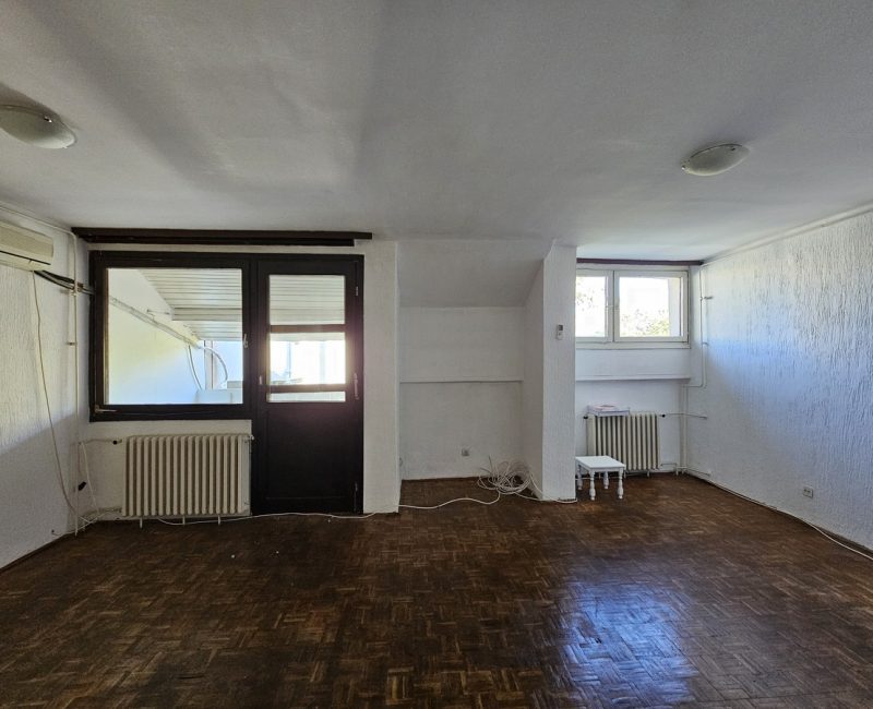 Dvosoban stan, 4.Juli, 11