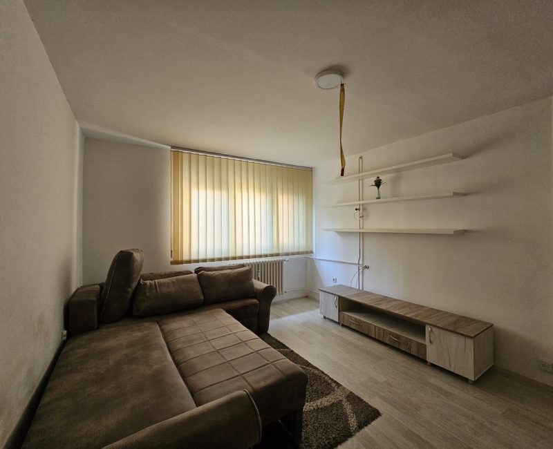 Dvosoban stan, Brigadira Ristića 12