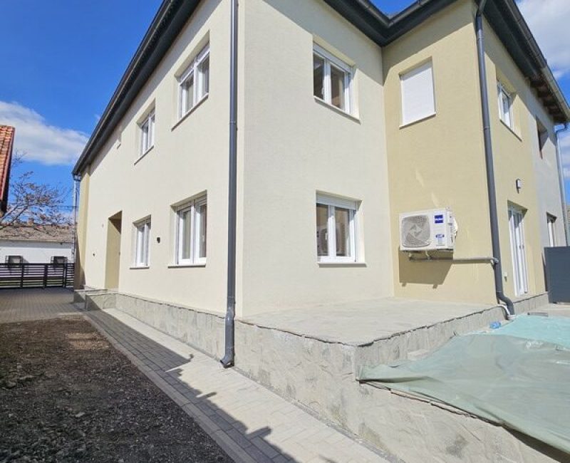 Spratna kuća, Gradnulica 239