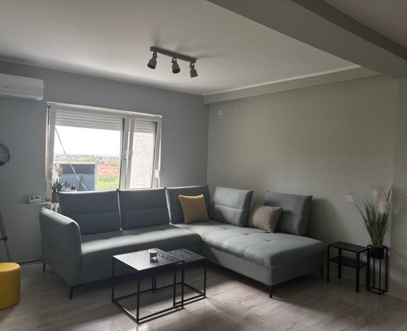 Trosoban, Brigadira Ristića 1